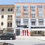 Supreme City Centre & Parking